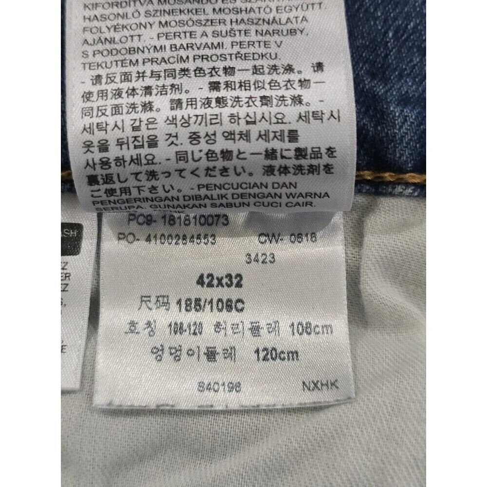 Levi's 541 Athletic Taper Jeans Mens 42x32 Blue Denim Stretch Casual